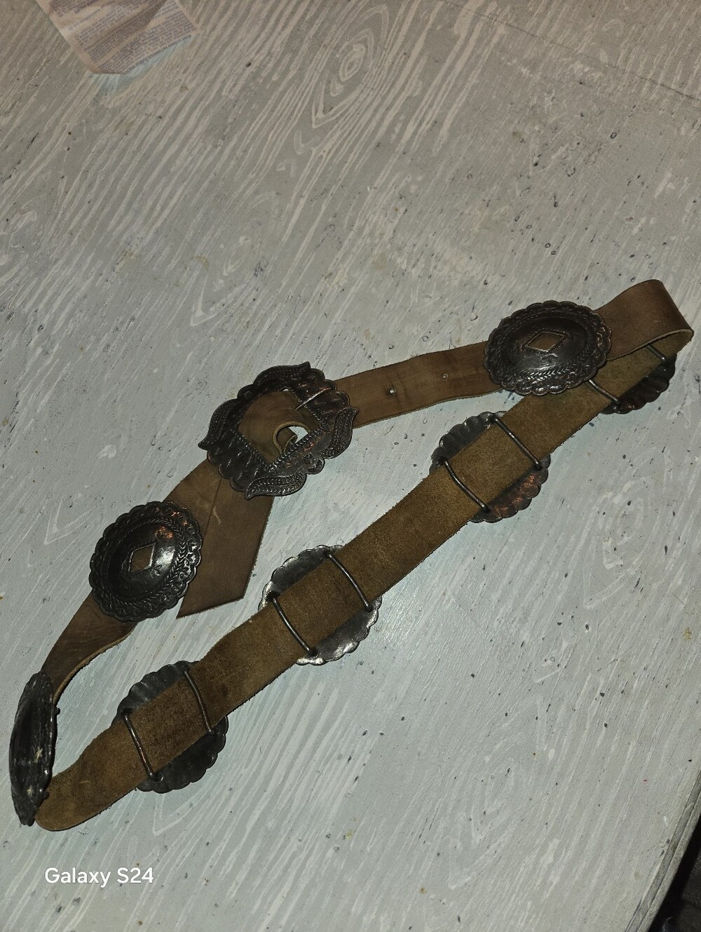 Western Concho Leather Belt in Brown with Pewter Adrienne Teeguarden 2001 Sz M - Picture 7 of 10